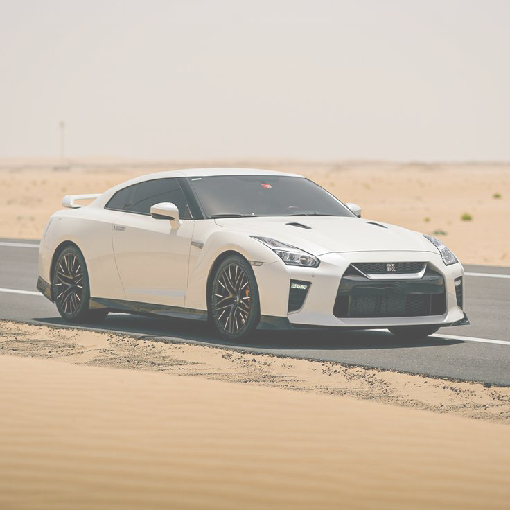 Nissan GT-R